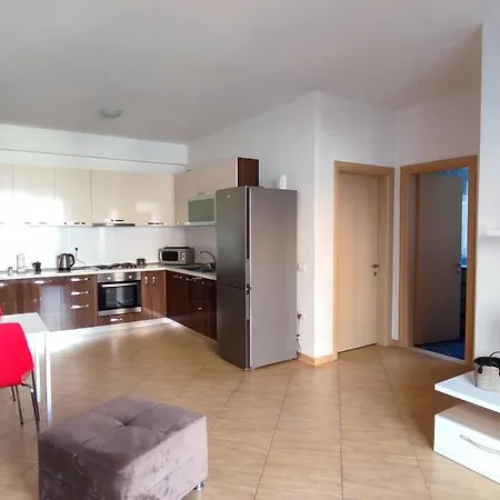 Lägenhet Kamax In Ottima Posizione Vlorë